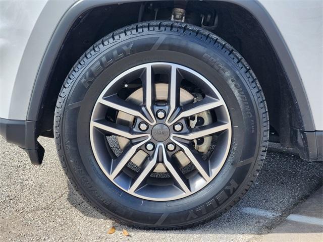 used 2017 Jeep Grand Cherokee car, priced at $14,992