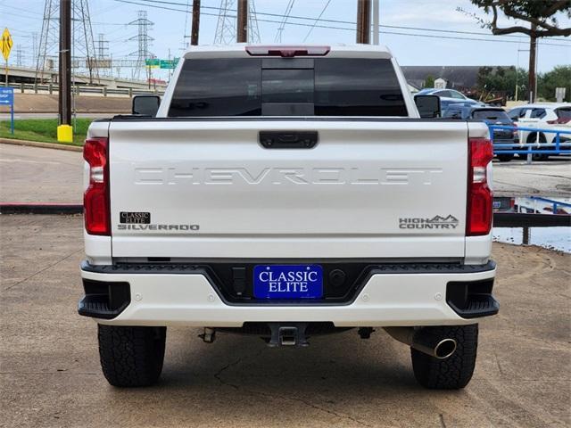 used 2022 Chevrolet Silverado 2500 car, priced at $53,694