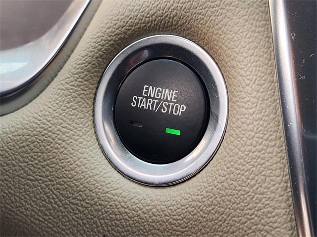 used 2023 Chevrolet Traverse car, priced at $27,493