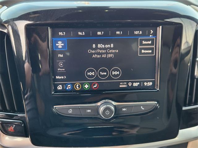 used 2023 Chevrolet Traverse car, priced at $27,493