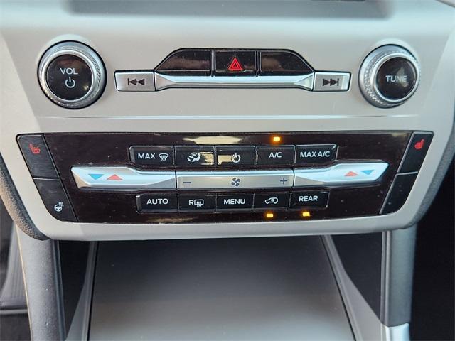 used 2022 Ford Explorer car, priced at $20,394