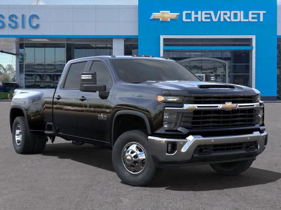 new 2025 Chevrolet Silverado 3500 car, priced at $71,352