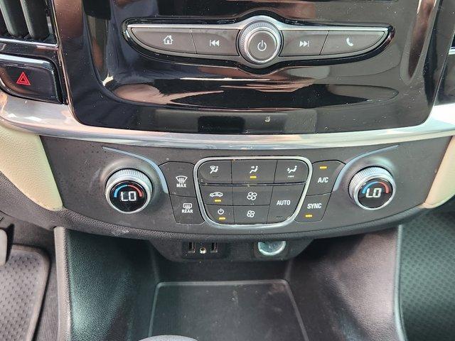 used 2023 Chevrolet Traverse car, priced at $27,792