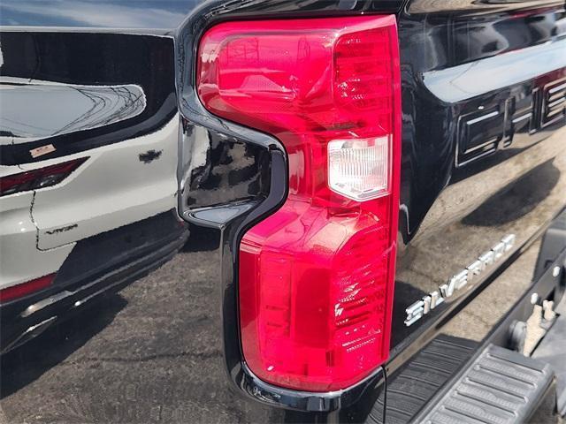 used 2024 Chevrolet Silverado 1500 car, priced at $37,991