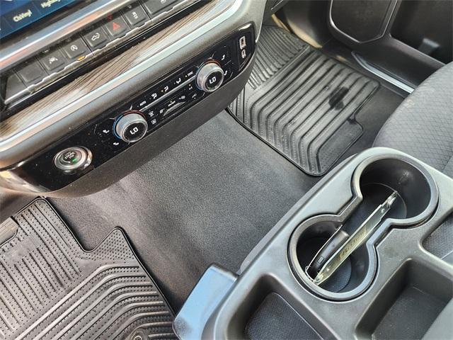used 2022 Chevrolet Silverado 1500 car, priced at $27,888