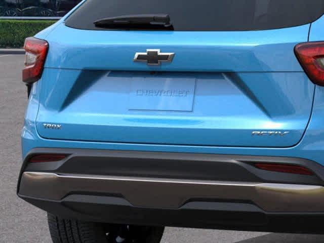 new 2025 Chevrolet Trax car, priced at $25,440