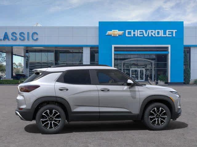 new 2025 Chevrolet TrailBlazer car, priced at $31,975