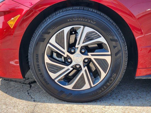 used 2023 Hyundai Sonata Hybrid car, priced at $23,672