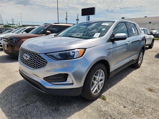 used 2024 Ford Edge car, priced at $29,343