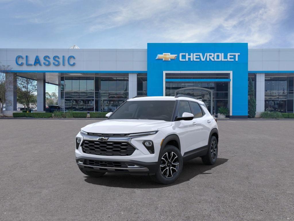 new 2025 Chevrolet TrailBlazer car, priced at $28,225