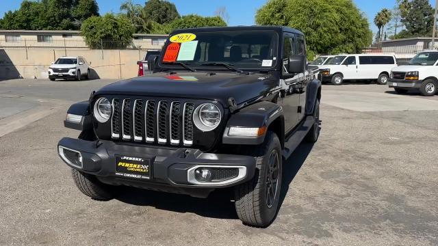 used 2021 Jeep Gladiator car, priced at $37,364