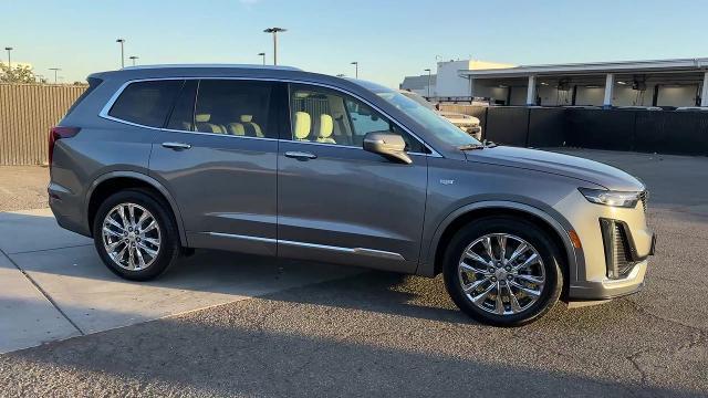 used 2022 Cadillac XT6 car, priced at $29,984