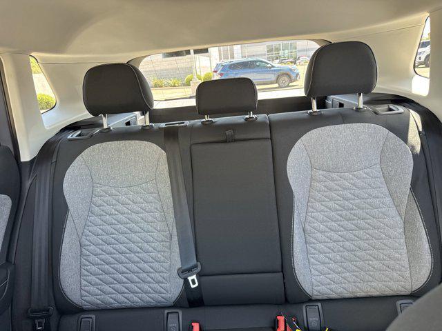 new 2025 Volkswagen Tiguan car, priced at $32,265