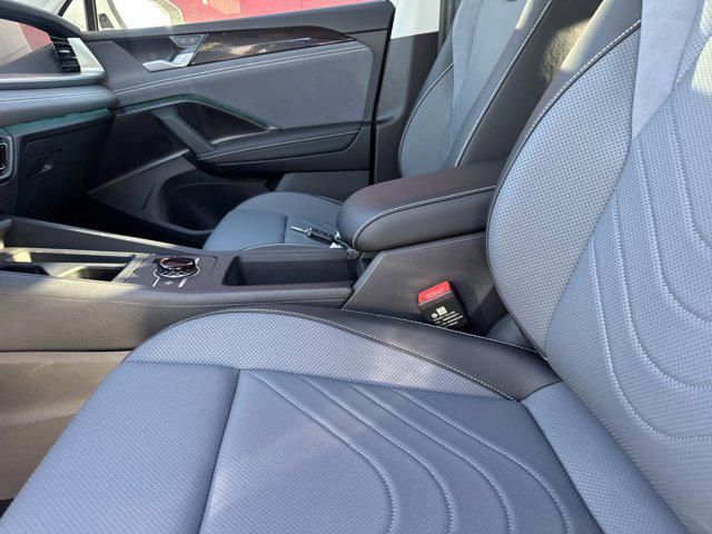 new 2025 Volkswagen Tiguan car, priced at $35,009
