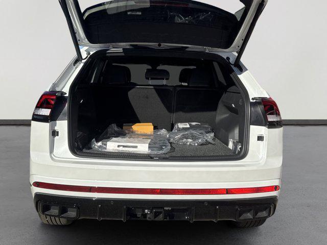 new 2026 Volkswagen Atlas Cross Sport car, priced at $54,269