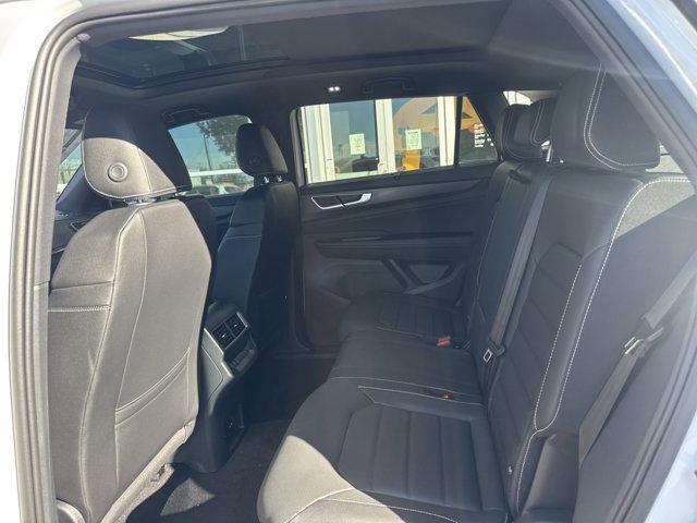 new 2026 Volkswagen Atlas Cross Sport car, priced at $54,269