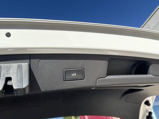 new 2026 Volkswagen Atlas Cross Sport car, priced at $54,269