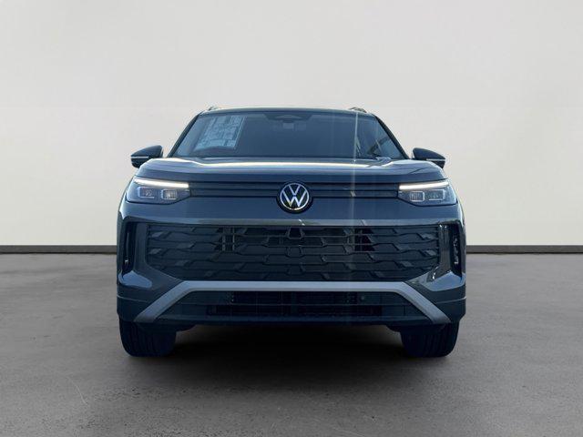new 2025 Volkswagen Tiguan car, priced at $36,247