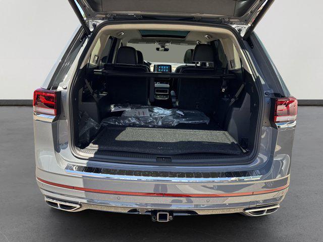 new 2025 Volkswagen Atlas car, priced at $54,888