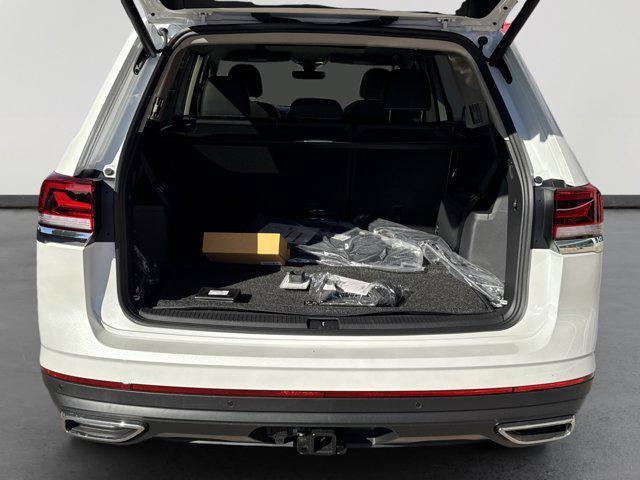 new 2026 Volkswagen Atlas car, priced at $45,075