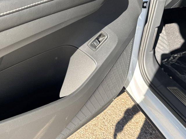 new 2026 Volkswagen Atlas car, priced at $45,075