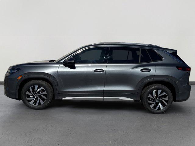 new 2026 Volkswagen Tiguan car, priced at $32,687