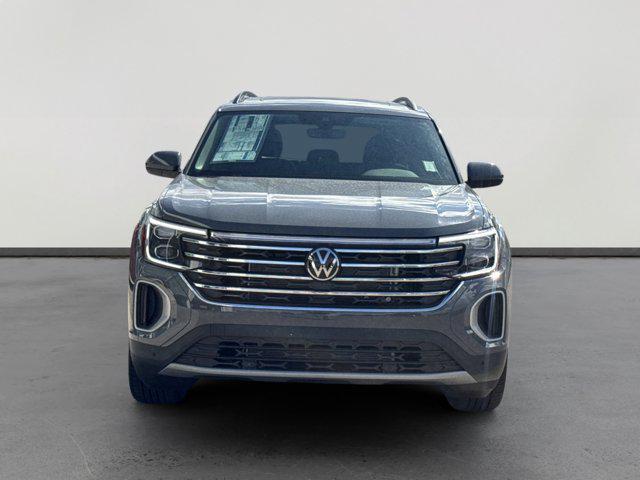 new 2026 Volkswagen Atlas car, priced at $49,228