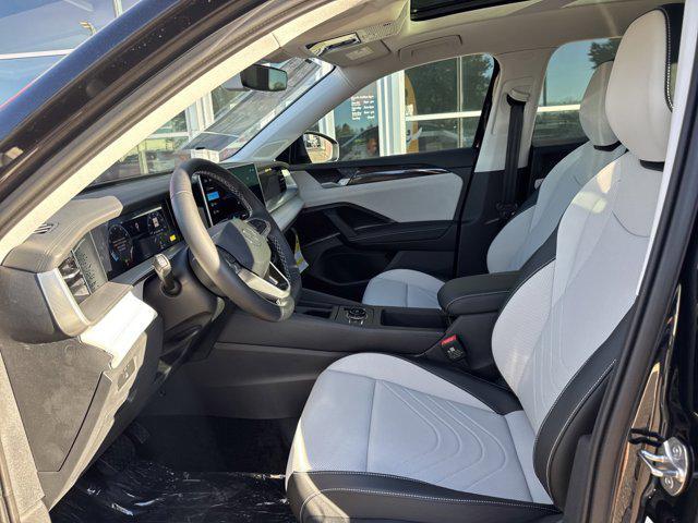 new 2025 Volkswagen Tiguan car, priced at $36,008