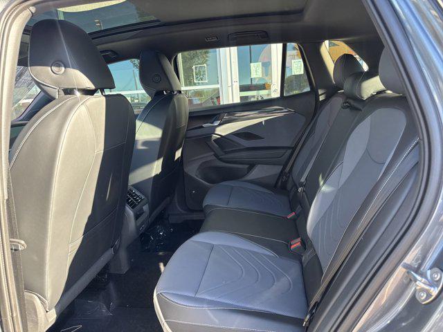new 2025 Volkswagen Tiguan car, priced at $37,963