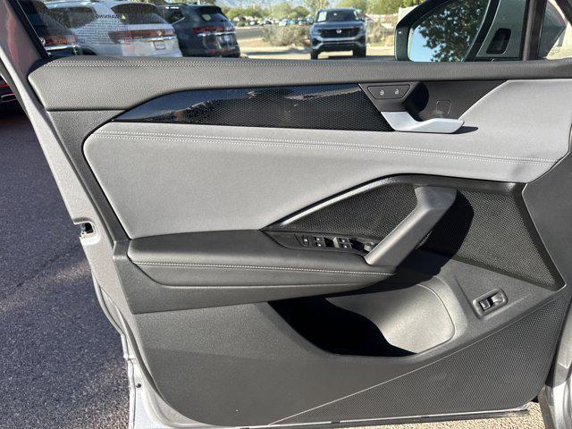 new 2026 Volkswagen Tiguan car, priced at $35,778