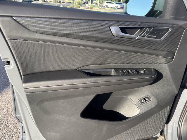 new 2026 Volkswagen Atlas Cross Sport car, priced at $57,206