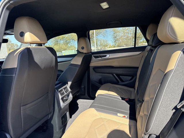 new 2025 Volkswagen Atlas Cross Sport car, priced at $38,119