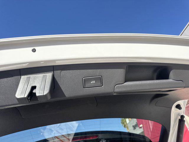 new 2026 Volkswagen Atlas Cross Sport car, priced at $52,076