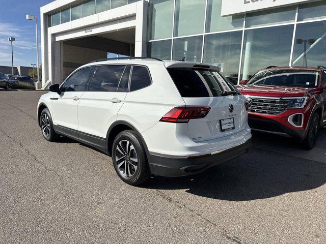 new 2024 Volkswagen Atlas Cross Sport car, priced at $43,768