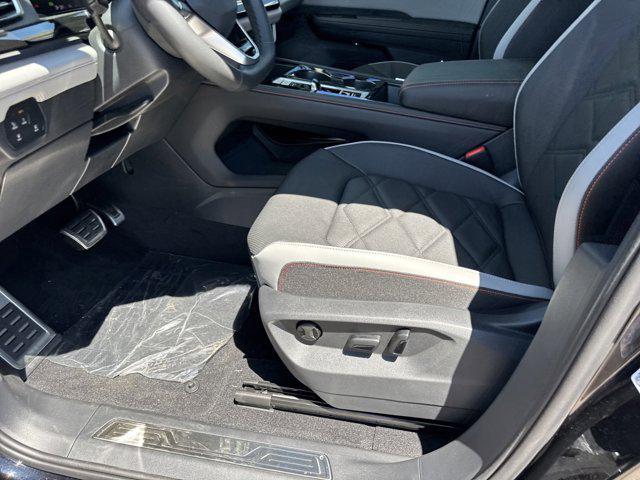 new 2025 Volkswagen Atlas car, priced at $46,711