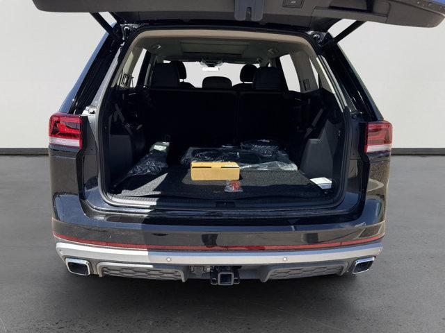 new 2025 Volkswagen Atlas car, priced at $46,711