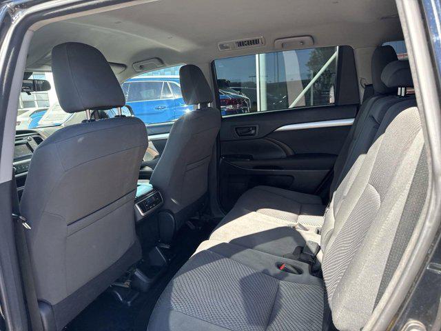 used 2018 Toyota Highlander car, priced at $22,657