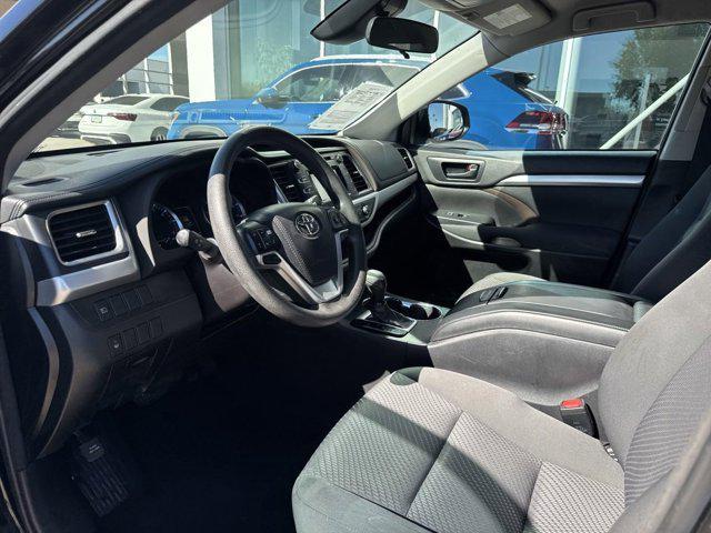 used 2018 Toyota Highlander car, priced at $22,657