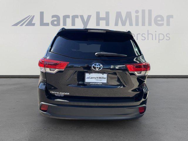 used 2018 Toyota Highlander car, priced at $22,657