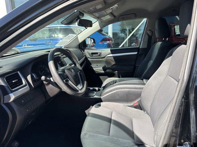 used 2018 Toyota Highlander car, priced at $22,657