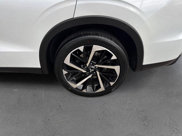 used 2022 Mitsubishi Outlander car, priced at $21,200