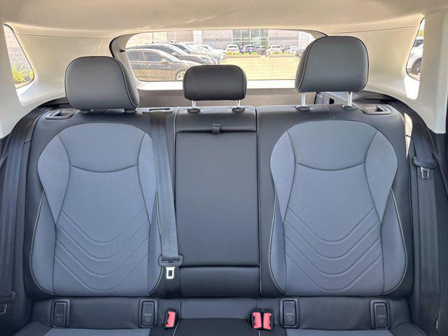 new 2025 Volkswagen Tiguan car, priced at $37,524