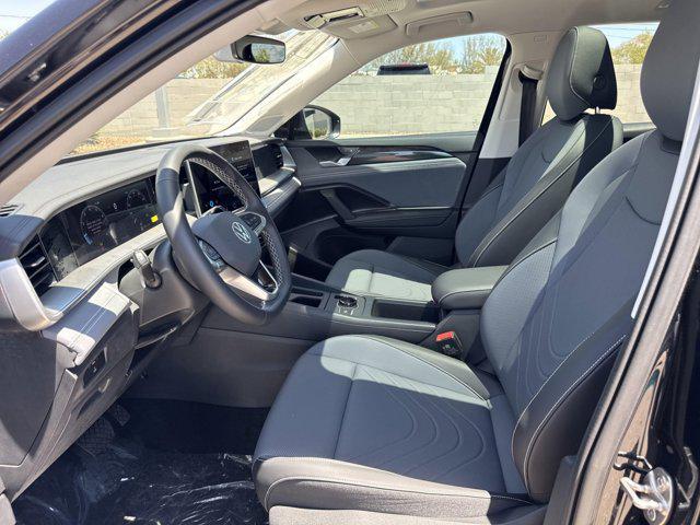 new 2025 Volkswagen Tiguan car, priced at $37,524