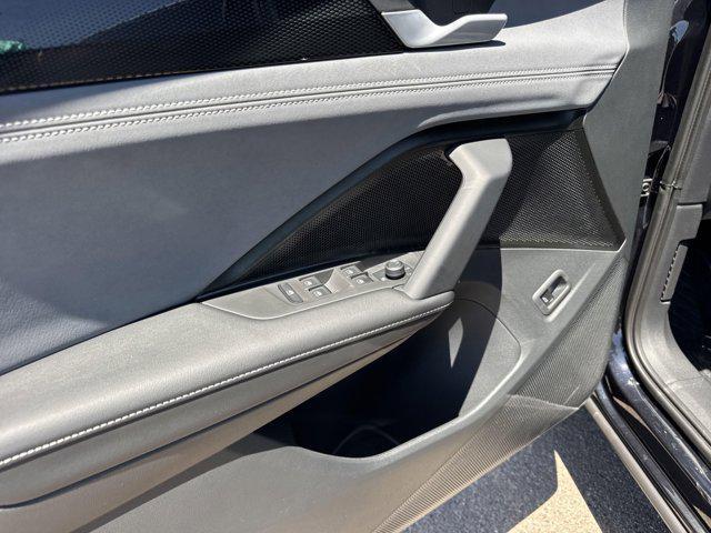 new 2025 Volkswagen Tiguan car, priced at $37,524