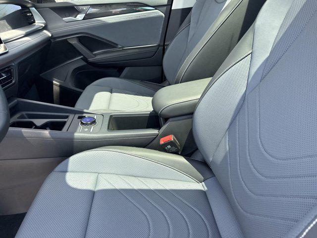 new 2025 Volkswagen Tiguan car, priced at $37,524