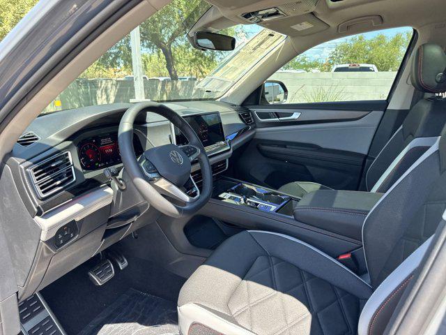 new 2025 Volkswagen Atlas car, priced at $48,026