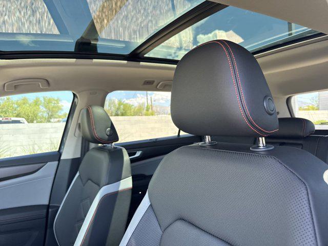 new 2025 Volkswagen Atlas car, priced at $48,026