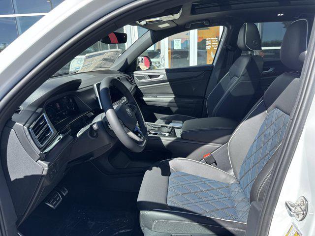 new 2026 Volkswagen Atlas Cross Sport car, priced at $57,329