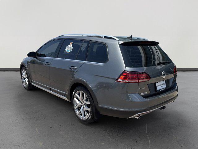 used 2018 Volkswagen Golf Alltrack car, priced at $17,000