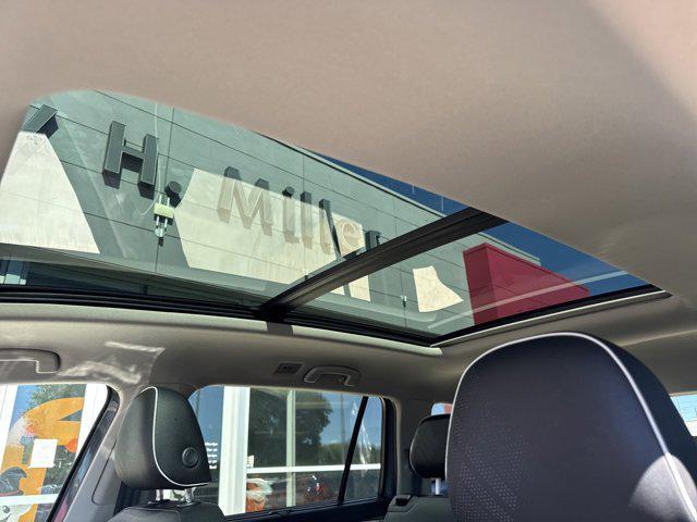 new 2026 Volkswagen Atlas car, priced at $57,096